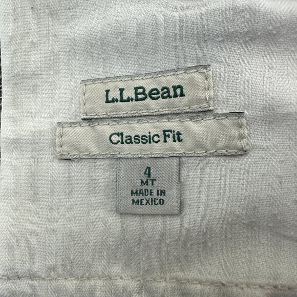 L.L. Bean Classic Fit Straight Women's size 4 Gray Denim Jeans - Picture 3 of 5